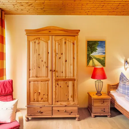 'am Gaensepfad' * Hage