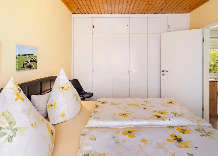 'am Gaensepfad' * Hage